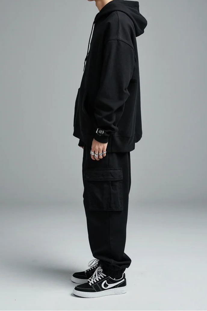 BLACK PREMIUM OVERSIZED HOODIE — DEVECI ESSENTIALS